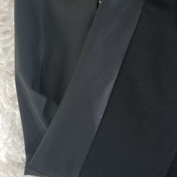 Jacket - Picture 2 of 8